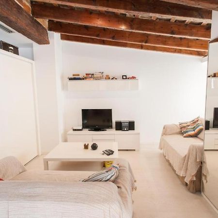 Atico Tapineria Appartement Valencia Buitenkant foto