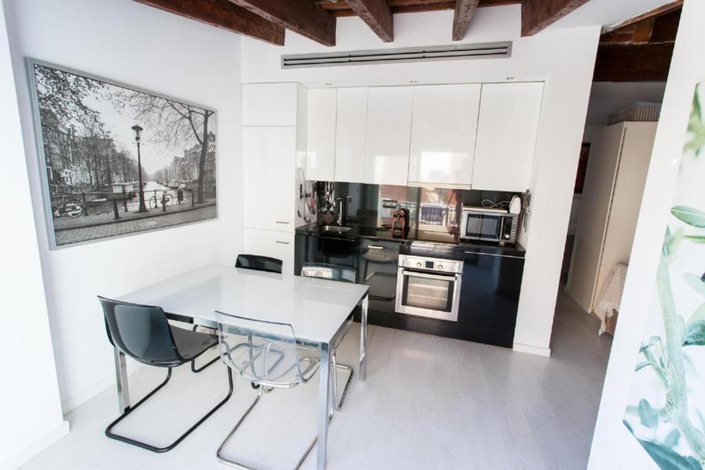 Atico Tapineria Appartement Valencia Buitenkant foto