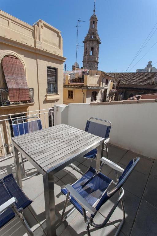 Atico Tapineria Appartement Valencia Buitenkant foto